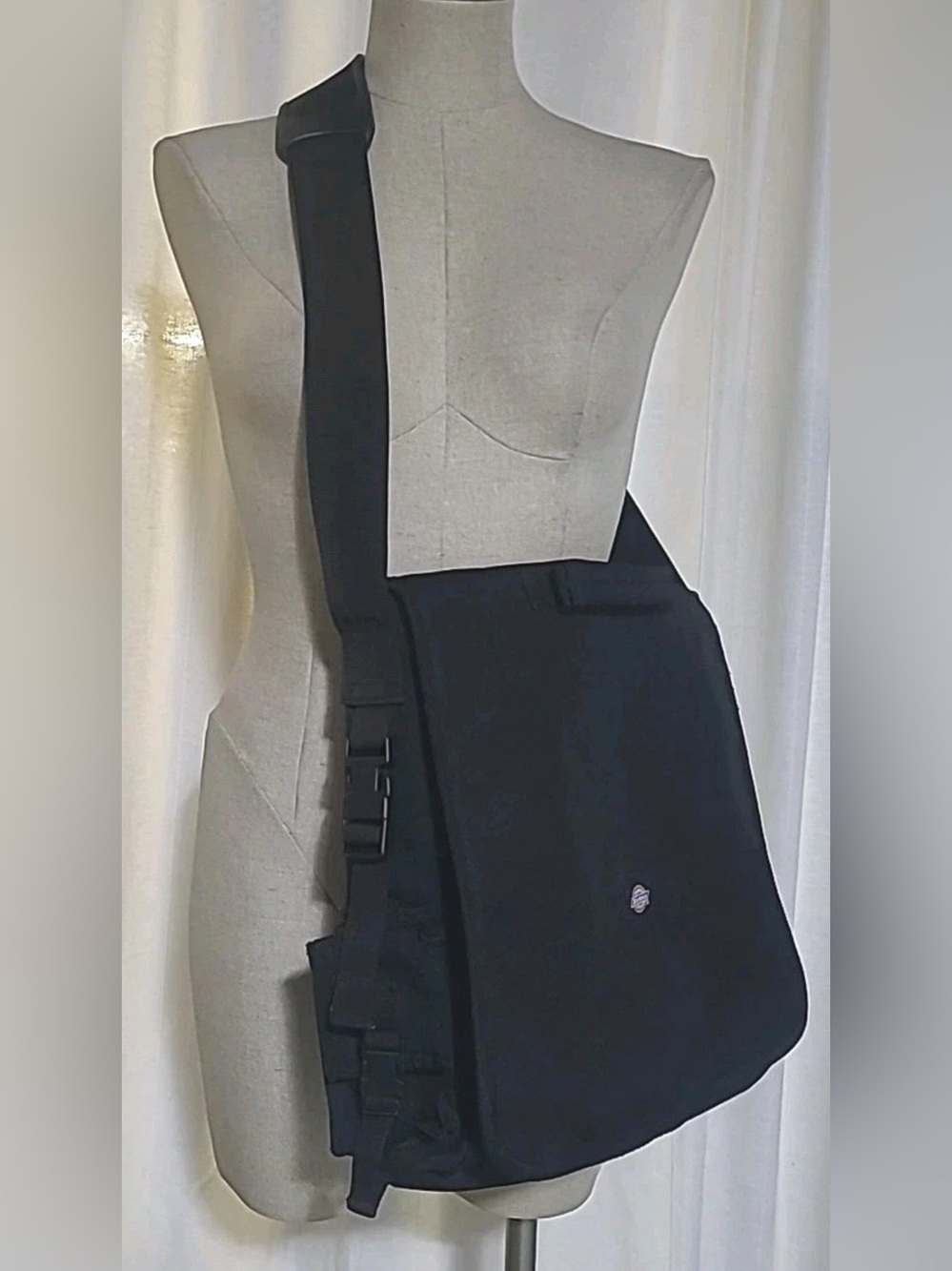 Vintage Dickies Cross Body Messenger Courier Bag Black